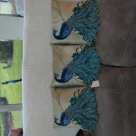 MARLO LORENZ | Embroidered Sequined Peacock Vintage Throw Pillow - Picture 11 of 11